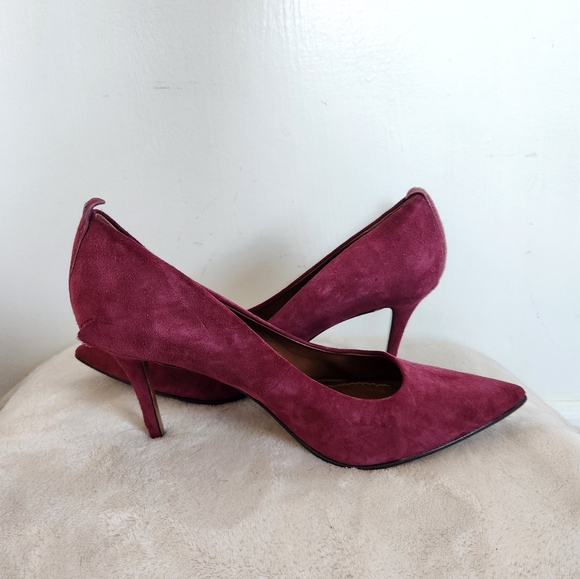 Coach Velvet Maroon Heels Pumps Point Closed Toe Stiletto 3.5" Heel Sz 8 DEFECTS - Picture 5 of 16